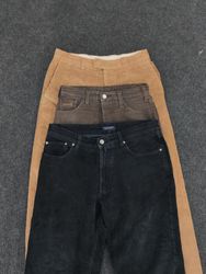 Pantaloni in corduroy spessi