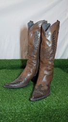 MAV#16 Vintage cowgirls boots