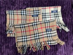 Burberry scarves in beige