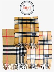 T2004 Burberry Beige Scarves 🧣