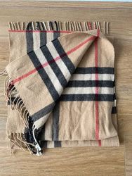 Burberry Scarve