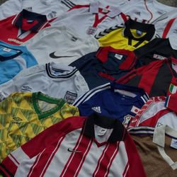 Camisas Autênticas de Futebol