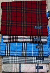 Burberry scarve