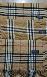 Burberry scarve