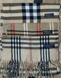 Burberry scarve