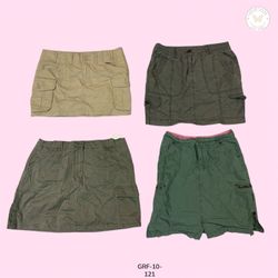 Classic Cargo Mini Skirt – Utility Style Meets Eve..