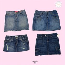 Slim Fit Denim Mini Skirt – Modern Style with a Cl..