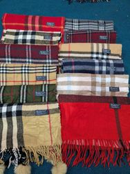 Burberry scarve
