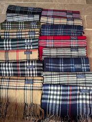 Burberry scarve