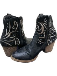 GVARS#48 Mix Branded Vintage Stiefeletten – & Weit..