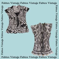 (FV-366) Y2K ブラック ホワイト エステティック プリント トップス