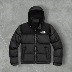 TNF Pufferjacke 600