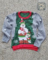 Pull en tricot de Noël recyclé