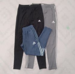 CRZ0701 Vintage Adidas Track Trousers