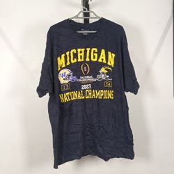 ビンテージモダンプリントTシャツ