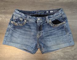 800 - アップサイクルされた True Religion、Miss me & Rock Revi..