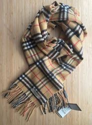 Vintage Burberry scarve