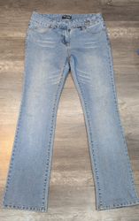 812 - Embroidery Style Flare Jeans