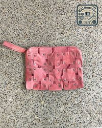 Sac à dos en daim avec rivets recyclés