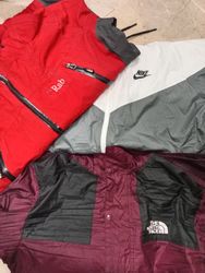 Sports windbreaker