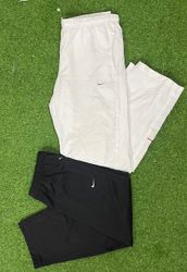 Nike TrackPants