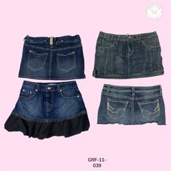 Button-Front Denim Mini Skirt – Chic & Versatile (..