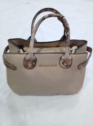 CR5493 ヴィンテージ Y2K ブランド バッグ