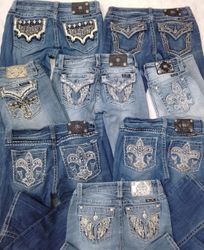 CR5495 Vintage Miss Me Flare Jeans