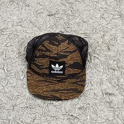 VINTAGE CAPS - BUNDLE 05