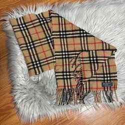 Burberry Scarve