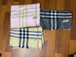 Écharpes longues Burberry