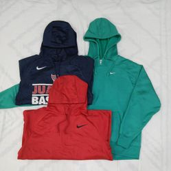 ZV0728 Nike Track Hoodie