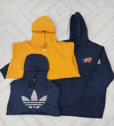 ZV0750 Adidas フーディ