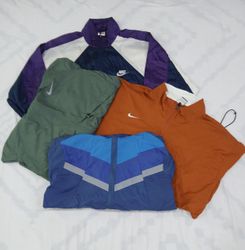 ZV0757 Nike Light Zipper