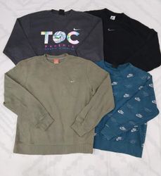 CRZ0762 Vintage Nike Sweatshirt