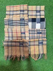 ベージュ バーバリー スカーフ