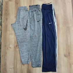 「AV-0293 Nike トラックパンツ」