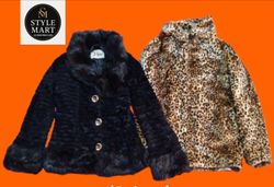 women stylesh fur coat