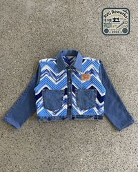 Veste hybride en crochet et denim recyclé