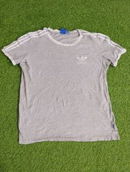 Adidas T-shirt