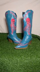 MAV#31 Cowgirls Boots
