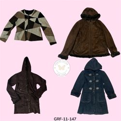 Luxury Suede Coat with Warm Faux Fur Detailing (GR..