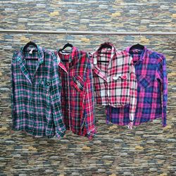 AV-0318 Victoria's Secret Blouse