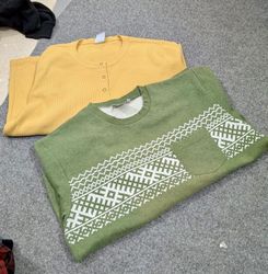 カーハートのセーター