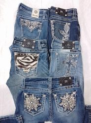 CR5522 Vintage Miss Me Flare Jeans