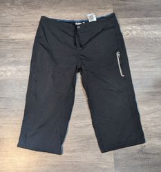 996 - Columbia Pants, T-Shirts & Shirt