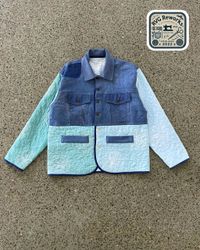 Giacca ibrida in denim riciclato e trapuntato