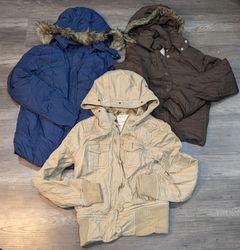 1009 - American Eagle, Hollister, Aeropostale & Ab..