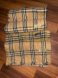 Écharpes Burberry en beige