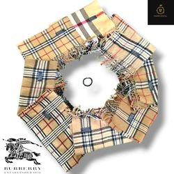 Burberry scarve
